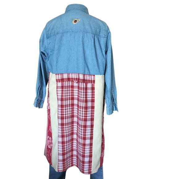 Patchwork Duster, Size L: Upcycled Button-Down Boho Jacket Dress, Lady Bugs - Picture 3 of 13